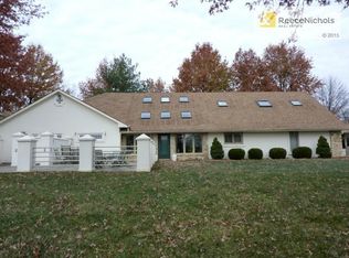 32813 E Oak Hill School Rd, Oak Grove, MO 64075