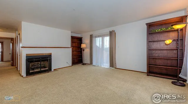4415 living room_07172018