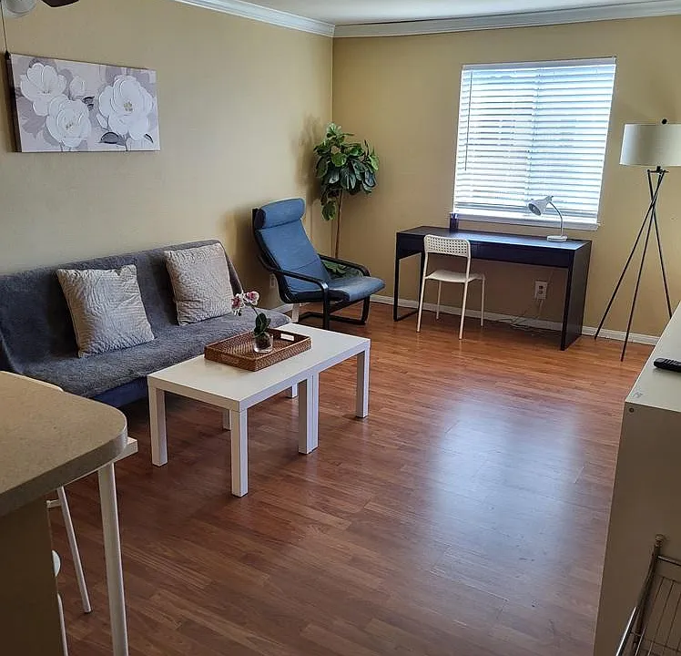 3550 Lebon Dr #6408