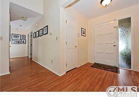 3rd image of 12121 Charbono St