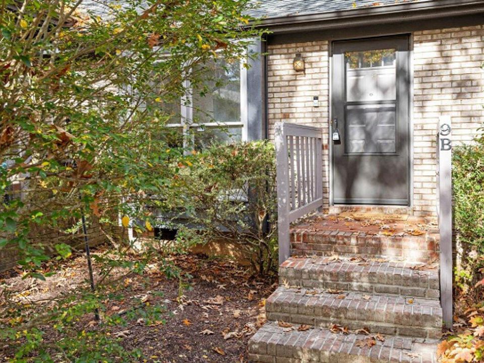 1st image of 500 W Woodcroft Pkwy APT 9B