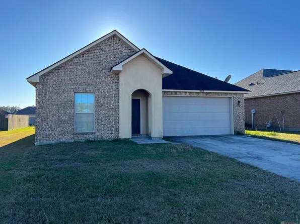 13876 Avocado Dr, Denham Springs, LA 70726