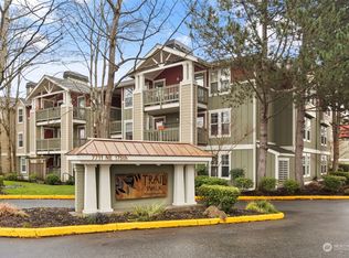 7711 NE 175th St UNIT D101, Kenmore, WA 98028