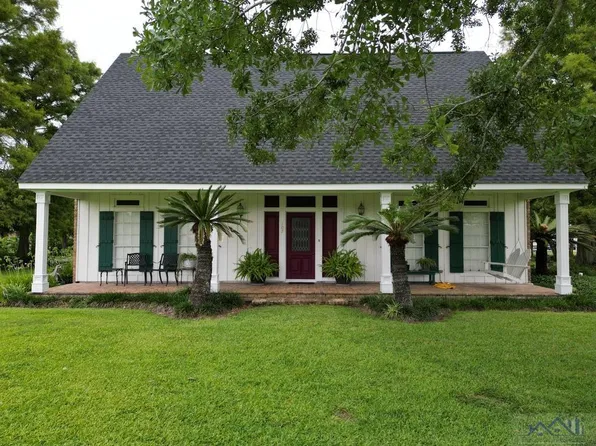 107 Pasture Rd, Larose, LA 70373