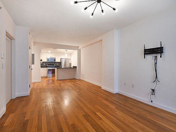 5th image of 106-20 70th Ave #2D