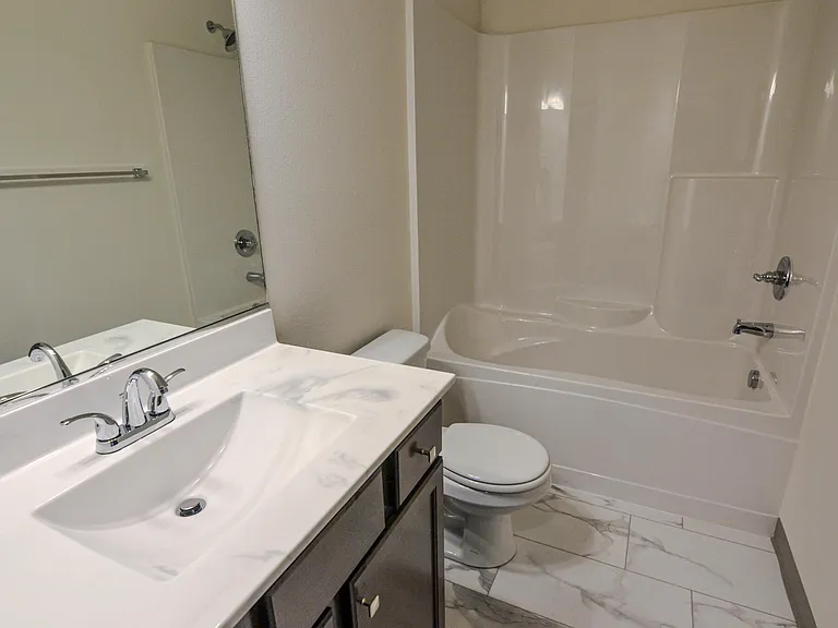 1244 S G Ave #4 — Photo 9