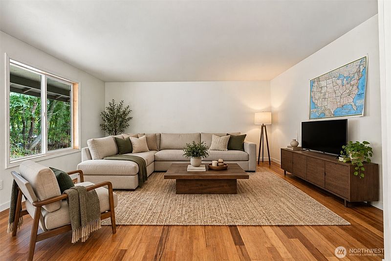 2nd image of 27010 186th Avenue SE