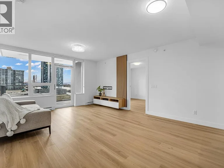 908 Quayside Dr — Photo 13