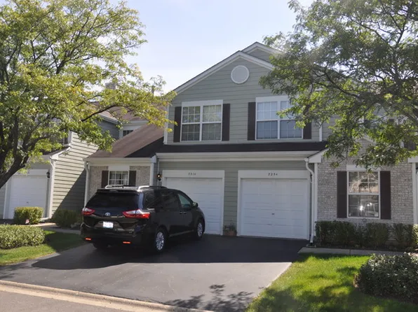 721 W Streamwood Blvd, Streamwood, IL 60107