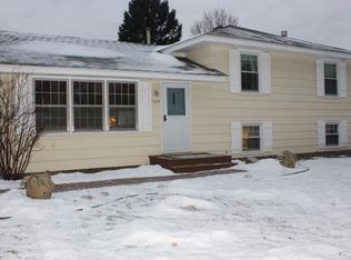 11604 Gladiola St NW, Coon Rapids, MN 55433