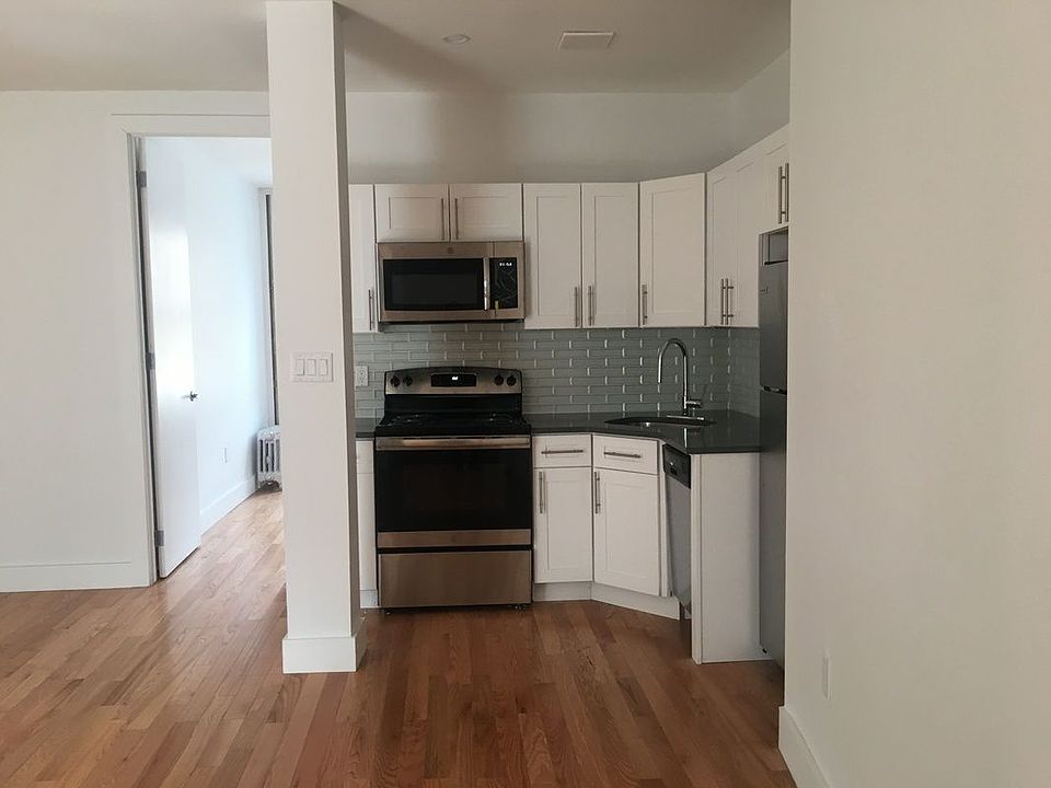 1st image of 2016 Regent Pl APT 2C