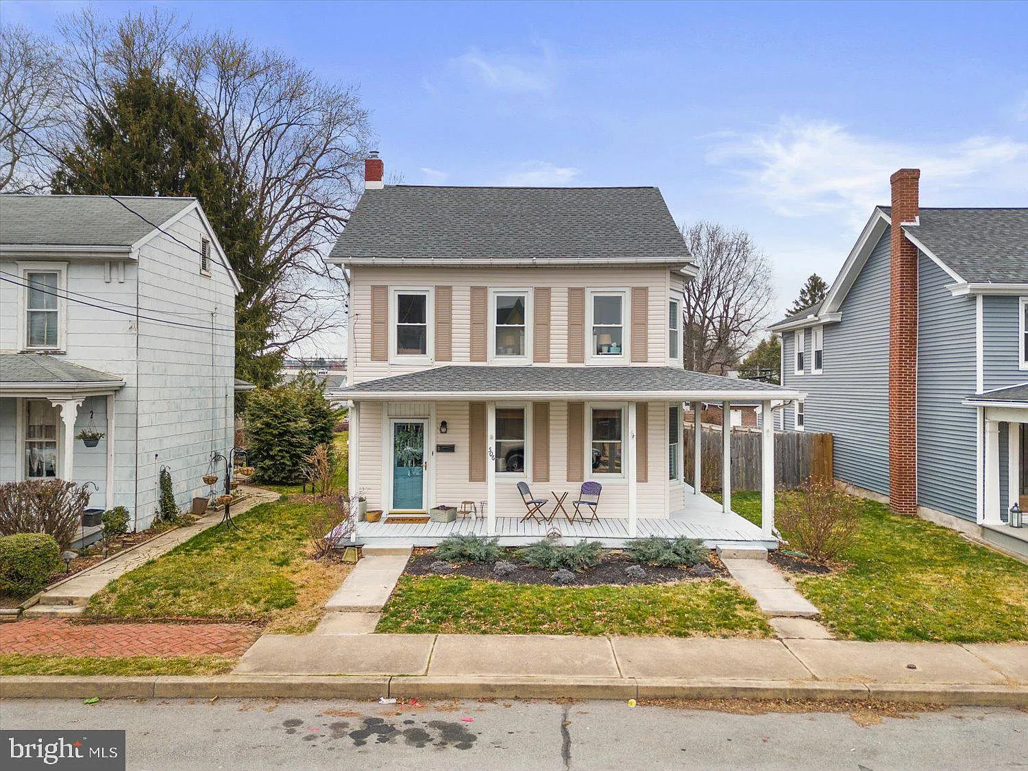 506 W Market St photo 1