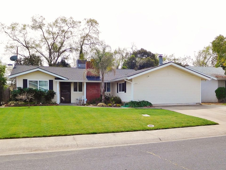 1st image of 1222 Palm Ave