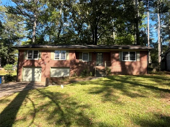 4580 Kelden Cir, College Park, GA 30349