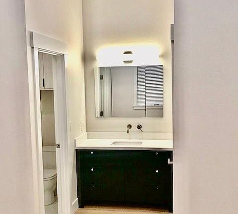 4th image of 16125 Juanita Woodinville Way NE Unit 1402