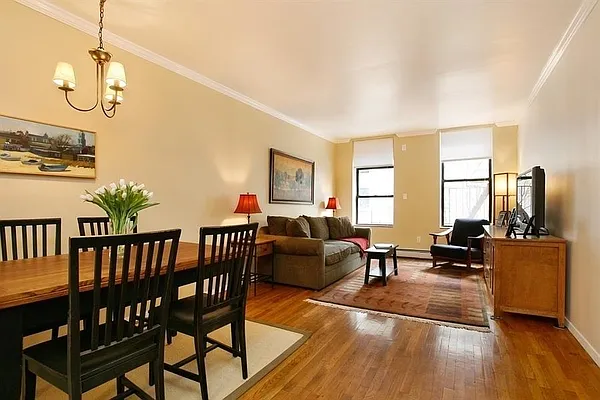 Rented by Town Residential | media 16