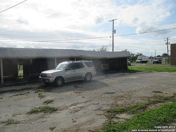 4th image of this home