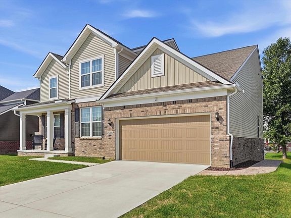 3rd image of 49499 Hummel Dr