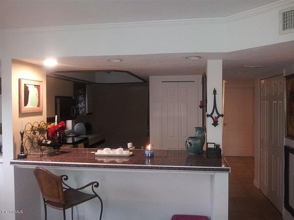 5th image of 85 S Atlantic Ave APT 306