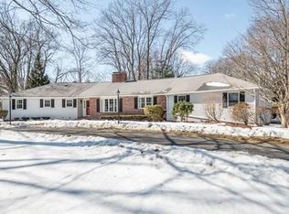 3 Saxon Ln, Shrewsbury, MA 01545