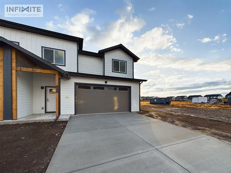 602 Relentless Dr #C — Photo 16