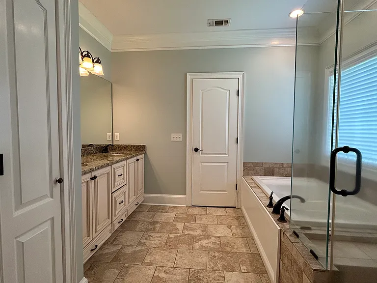 Master bedroom restroom