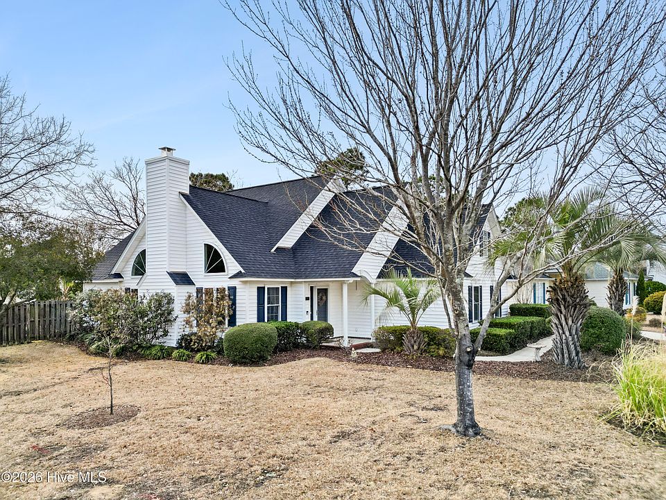 1st image of 3912 W Bishop Court