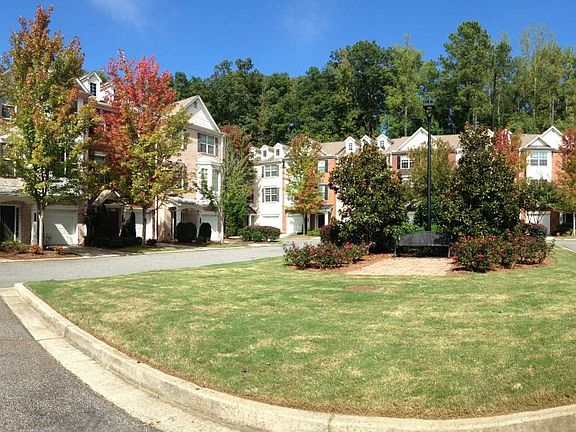 Nearby Park - 5 min. drive