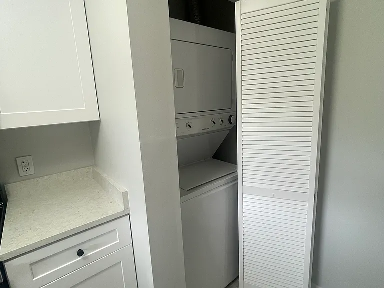 6535 SE Federal Hwy #201 — Photo 4