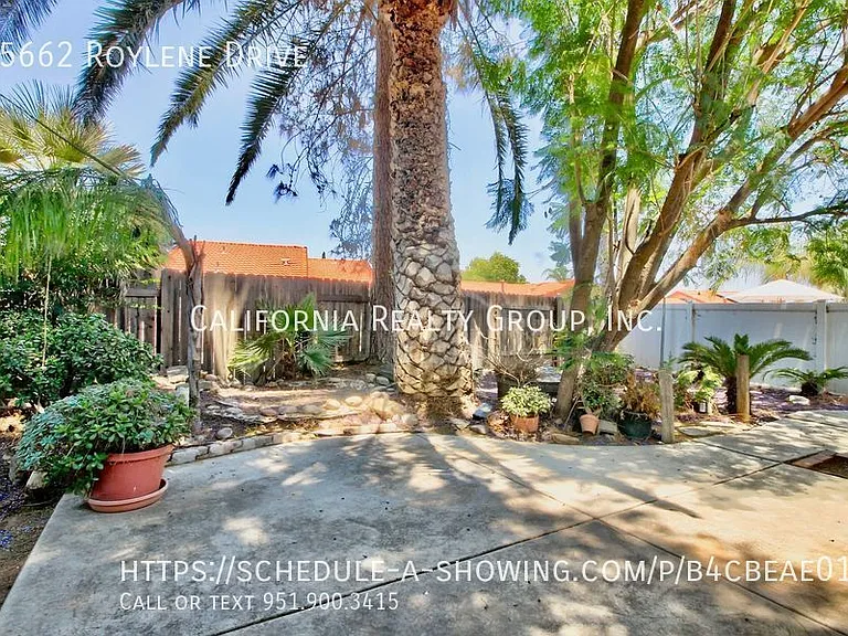 25662 Roylene Dr — Photo 20