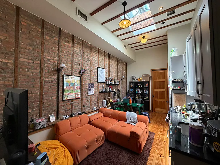 208 Starr St #2B — Photo 8