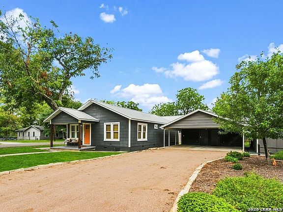 5th image of 2288 Gruene Rd