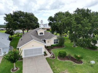5667 Gulf Stream St, Tavares, FL 32778