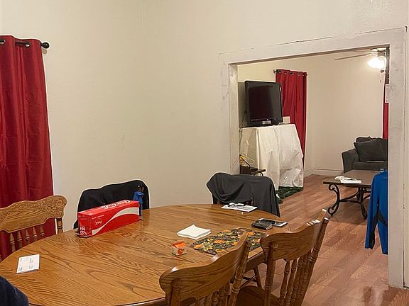 4th image of 1312 N Tapeyste Ave