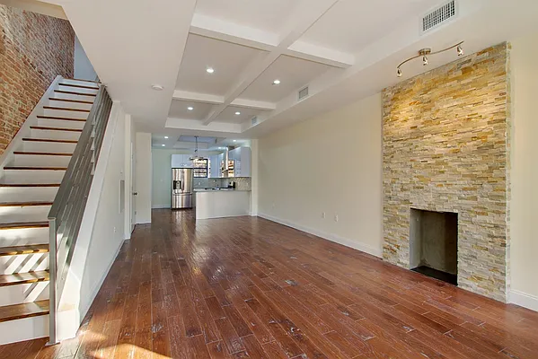 Rented by Corcoran | media 17