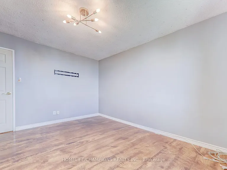 1900 Sheppard Ave E #2303 — Photo 21