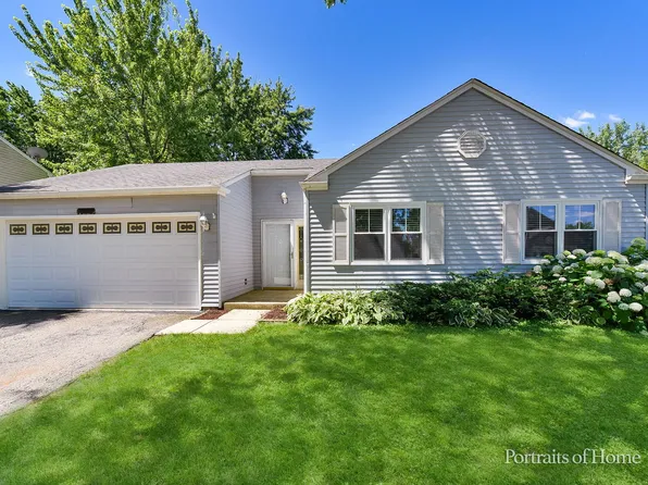 1000 Oakland Ln, Aurora, IL 60504