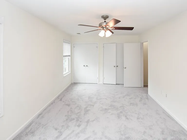 5843 Wye Oak Commons Ct — Photo 21