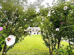 1232 Old Ford Cir, New Paltz, NY 12561