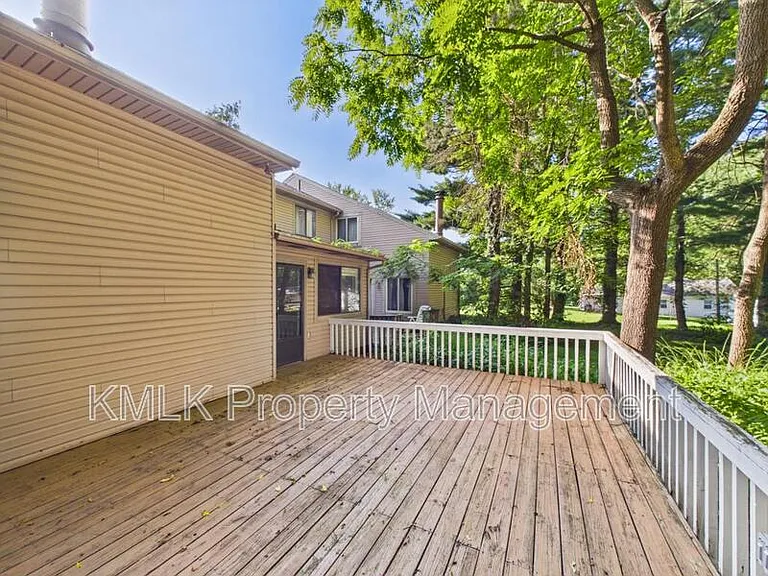 3957 Cox Rd — Photo 43