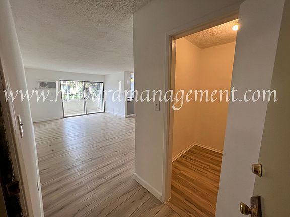 3rd image of 10206 Regent St APT 2
