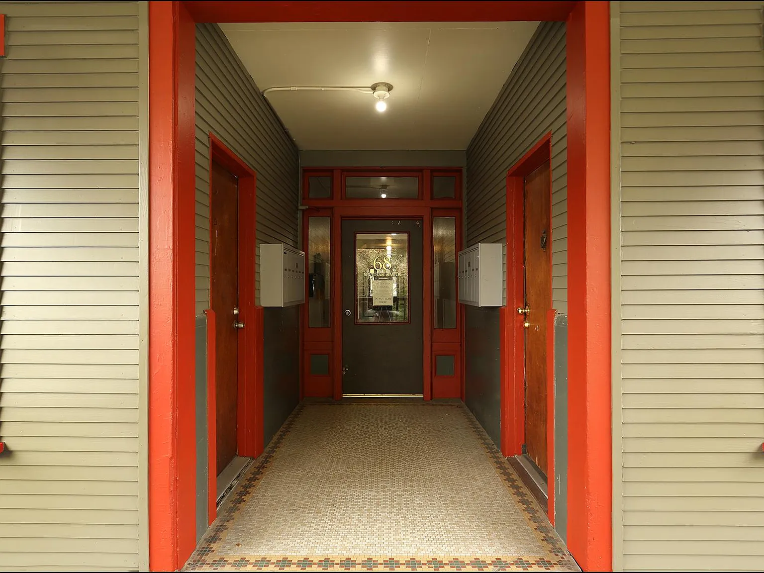 1 bed, 660 sqft, $1,600 — Photo 2