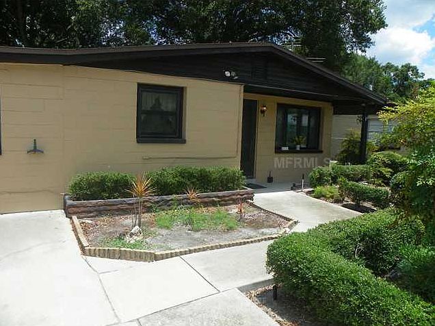 1st image of 6415 N Thatcher Ave