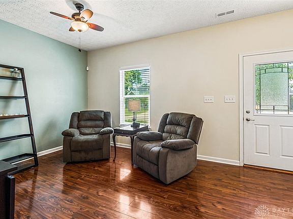 5th image of 5077 Meadowview St