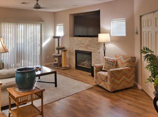 7401 W Arrowhead Clubhouse Dr UNIT 2022, Glendale, AZ 85308