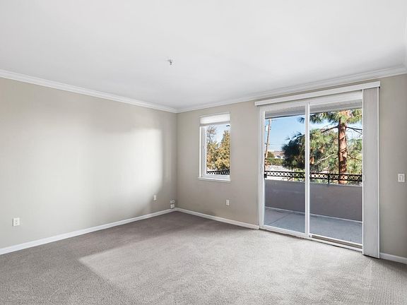4th image of 401 S Norfolk St APT 201