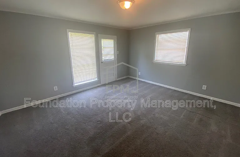 2582 Capewood Dr — Photo 19