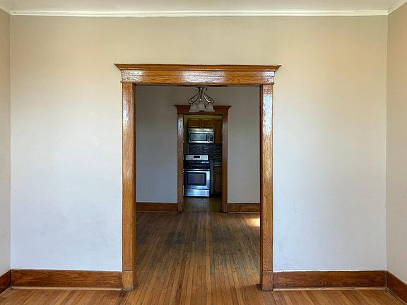 4th image of 2125 S Millard Ave #2