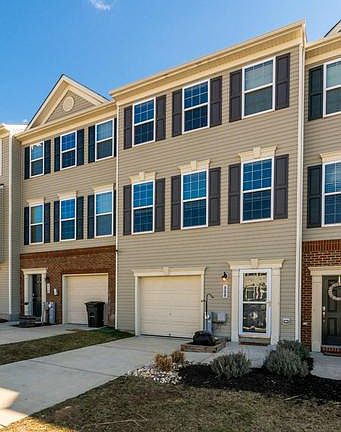 2nd image of 808 Wingsail Ct