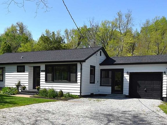 4th image of 3209 Folz Ln